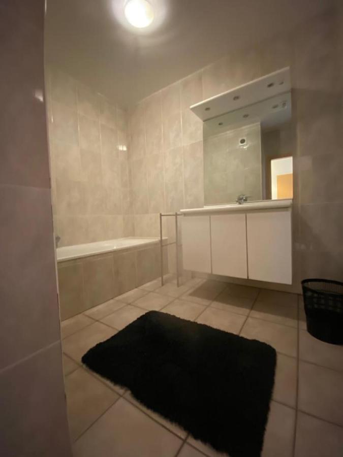 אנטוורפן Superbe Appartement Lumineux Et Spacieux מראה חיצוני תמונה